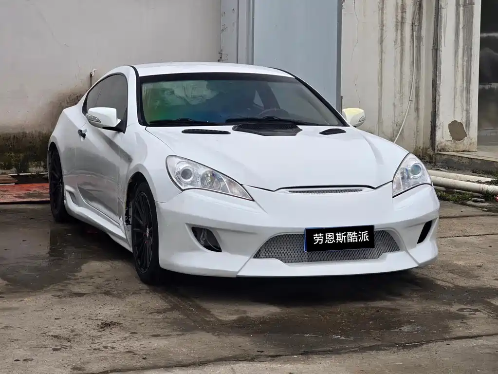Hyundai Genesis Coupe — миниатюра 3