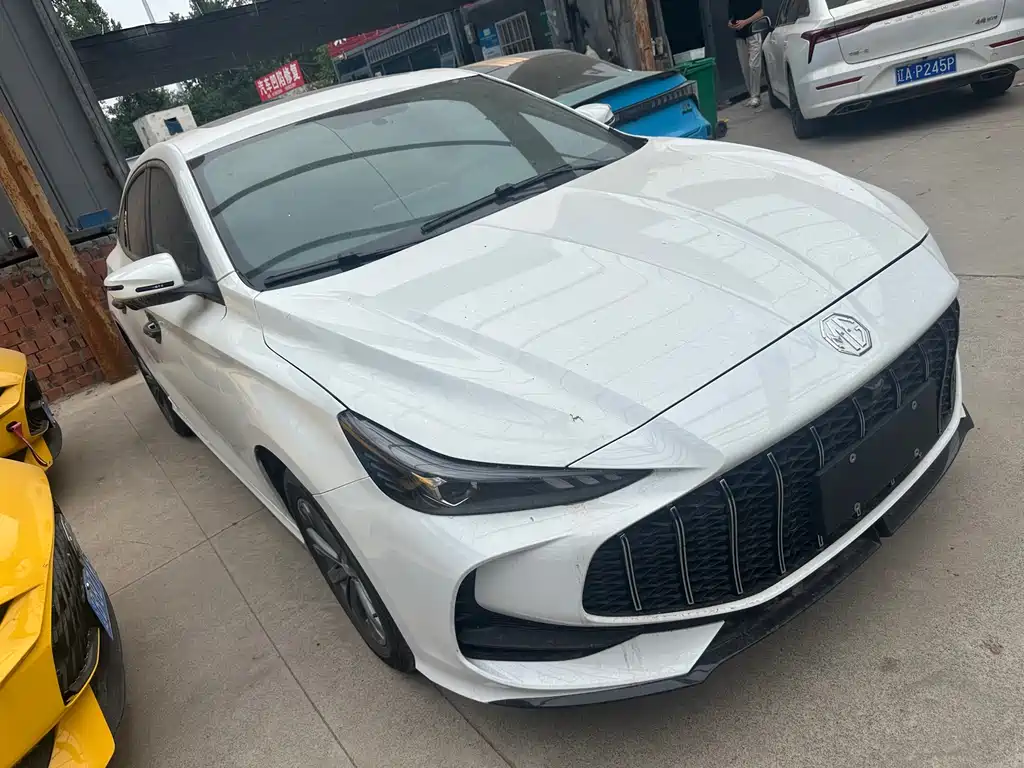 MG 5 2025 180DVVT Luxury