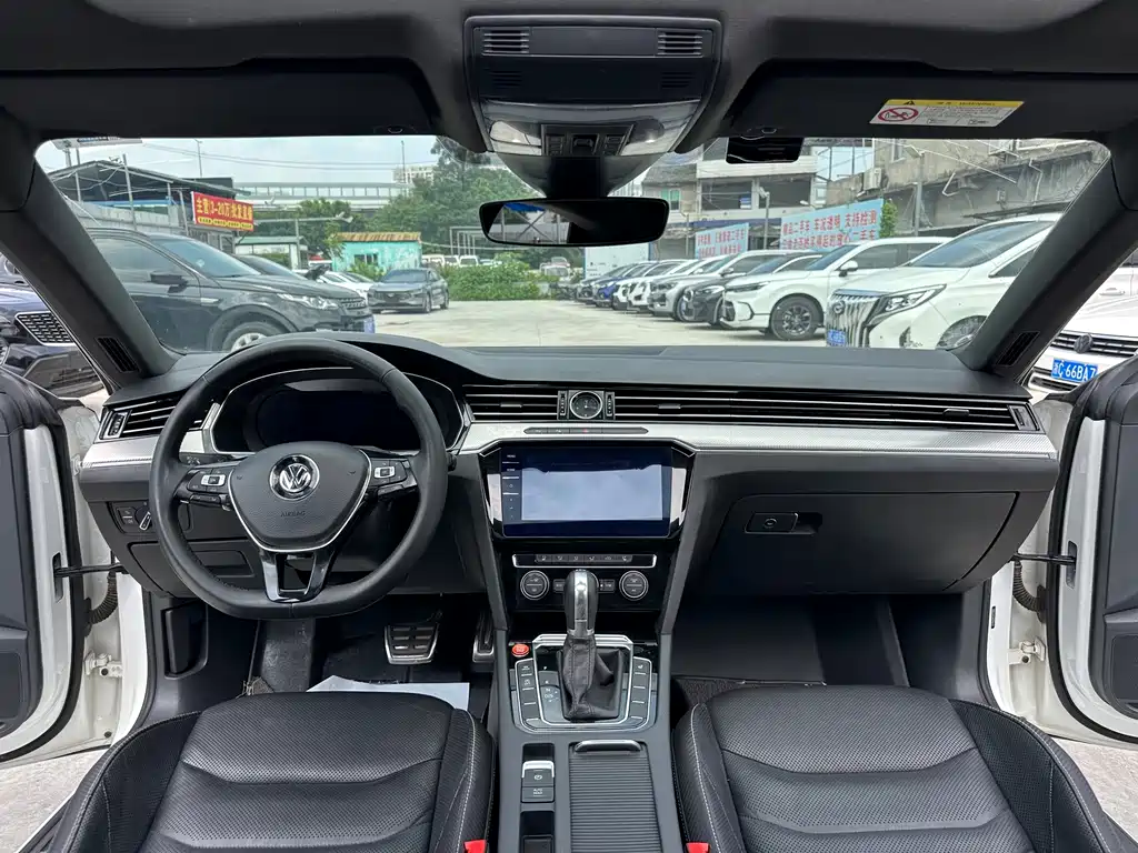 Volkswagen CC — миниатюра 9