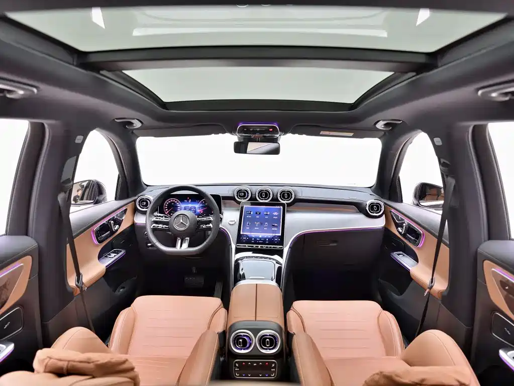 Mercedes-Benz GLC 2024 GLC 260 L 4MATIC Luxury 5 мест