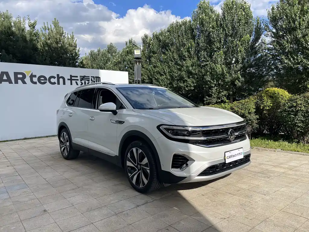 Volkswagen Talagon — миниатюра 3