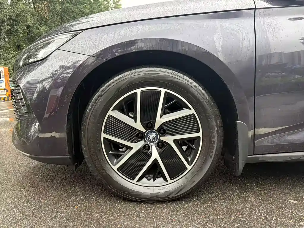 BYD Qin L — миниатюра 5