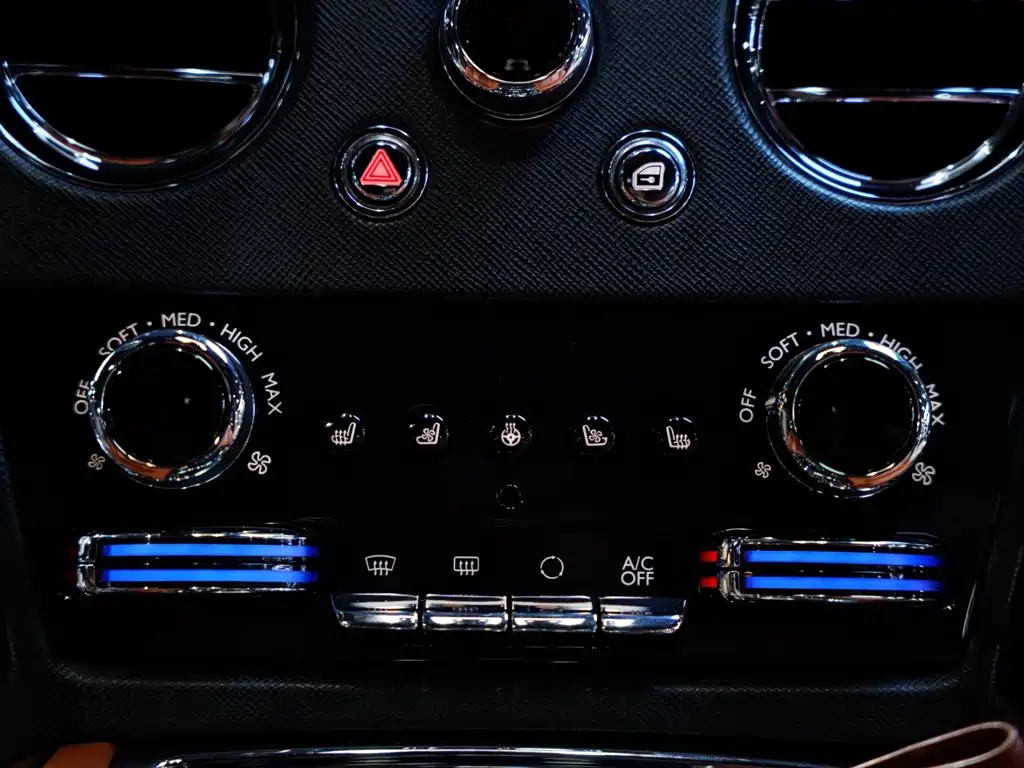 Rolls-Royce Cullinan — миниатюра 50