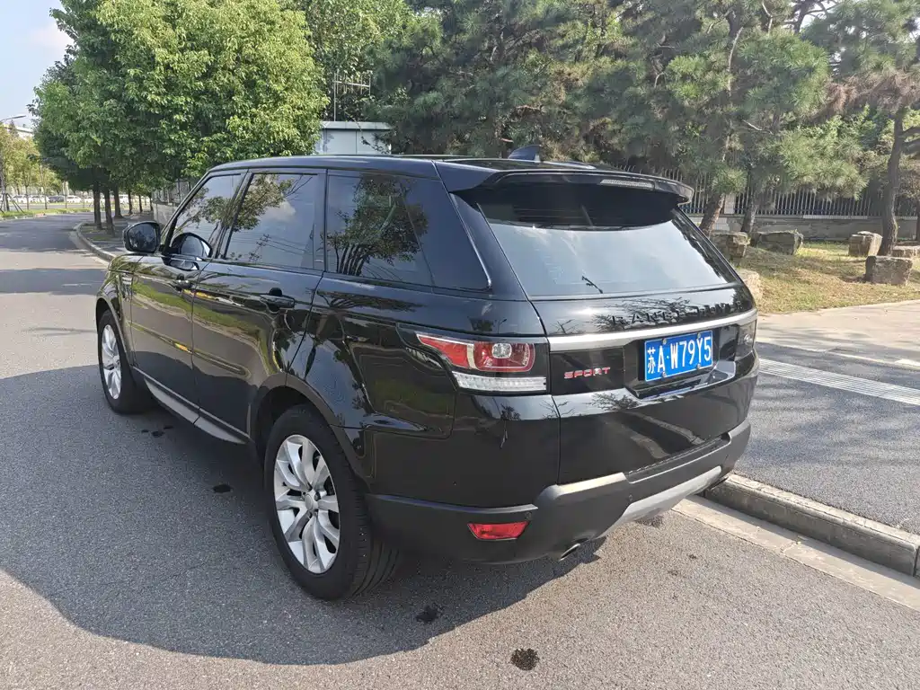 Land Rover Sport — миниатюра 5