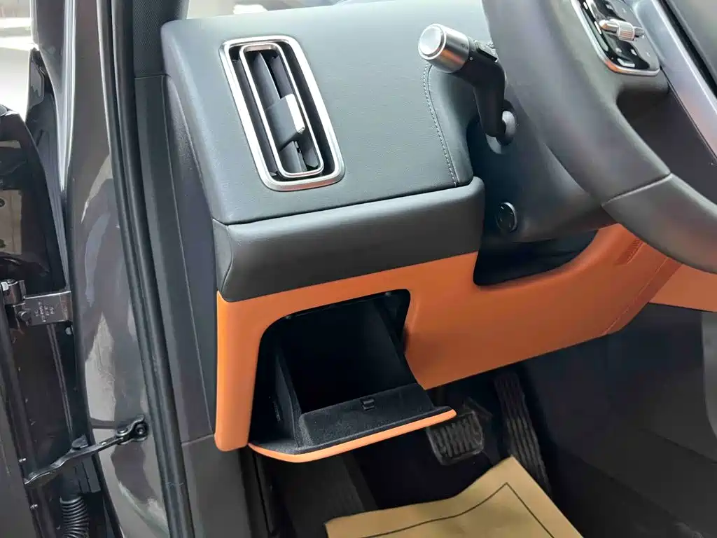 Li Auto Li L9 — миниатюра 14