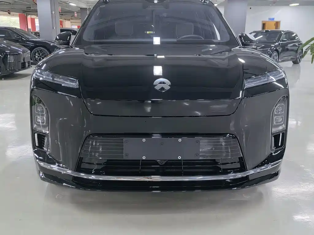 NIO ES8 — миниатюра 2