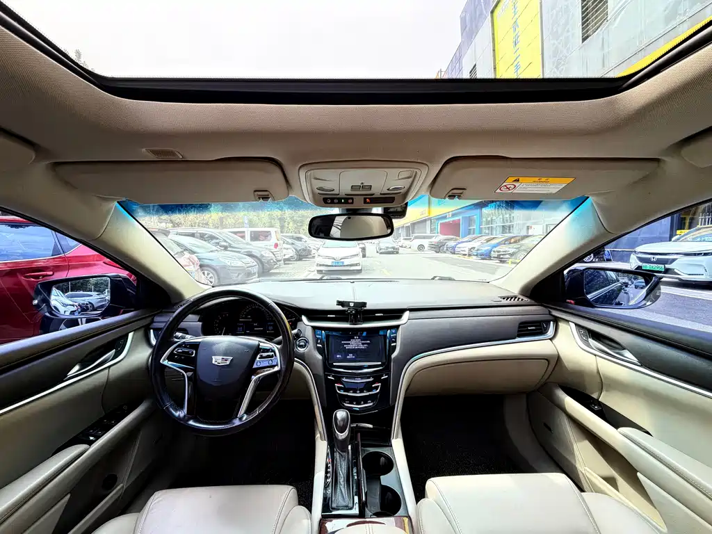 Cadillac XTS — миниатюра 7