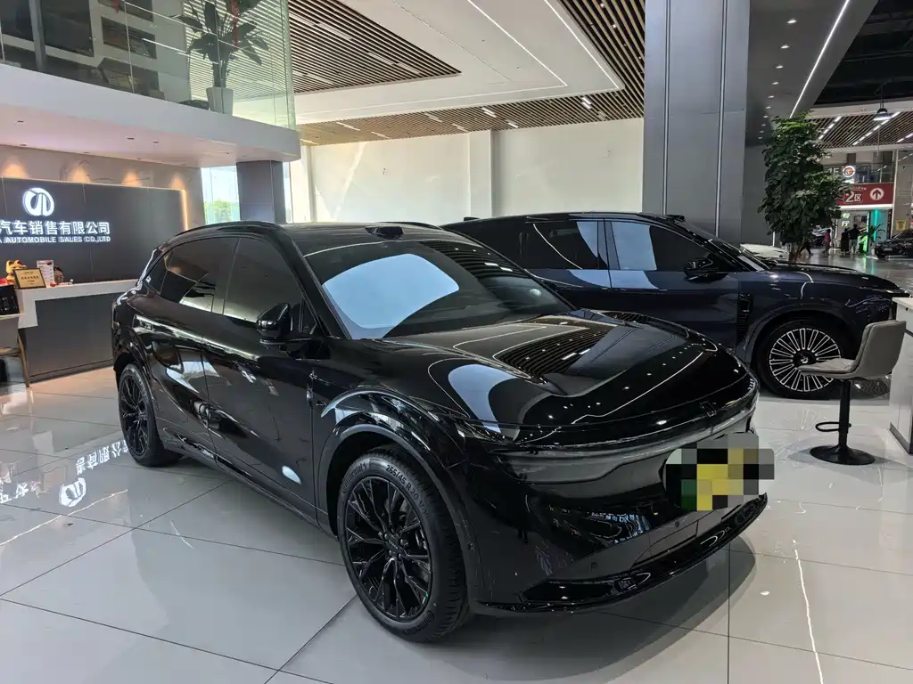 Zeekr 7X — миниатюра 3