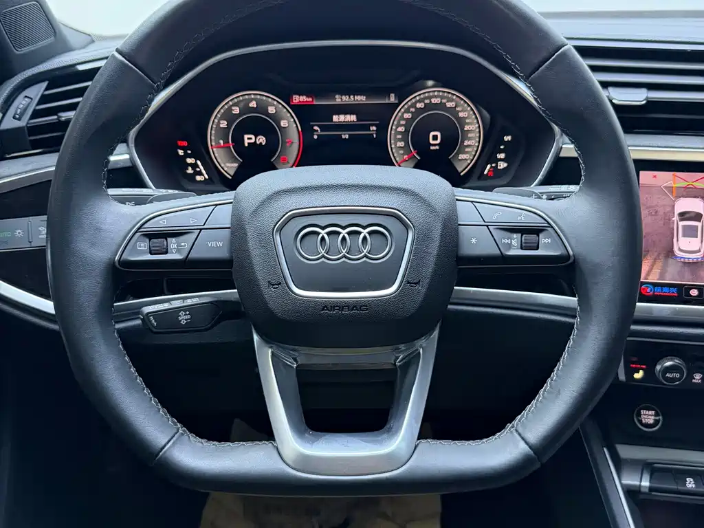 Audi Q3 — фотографии объявления, Фото 17