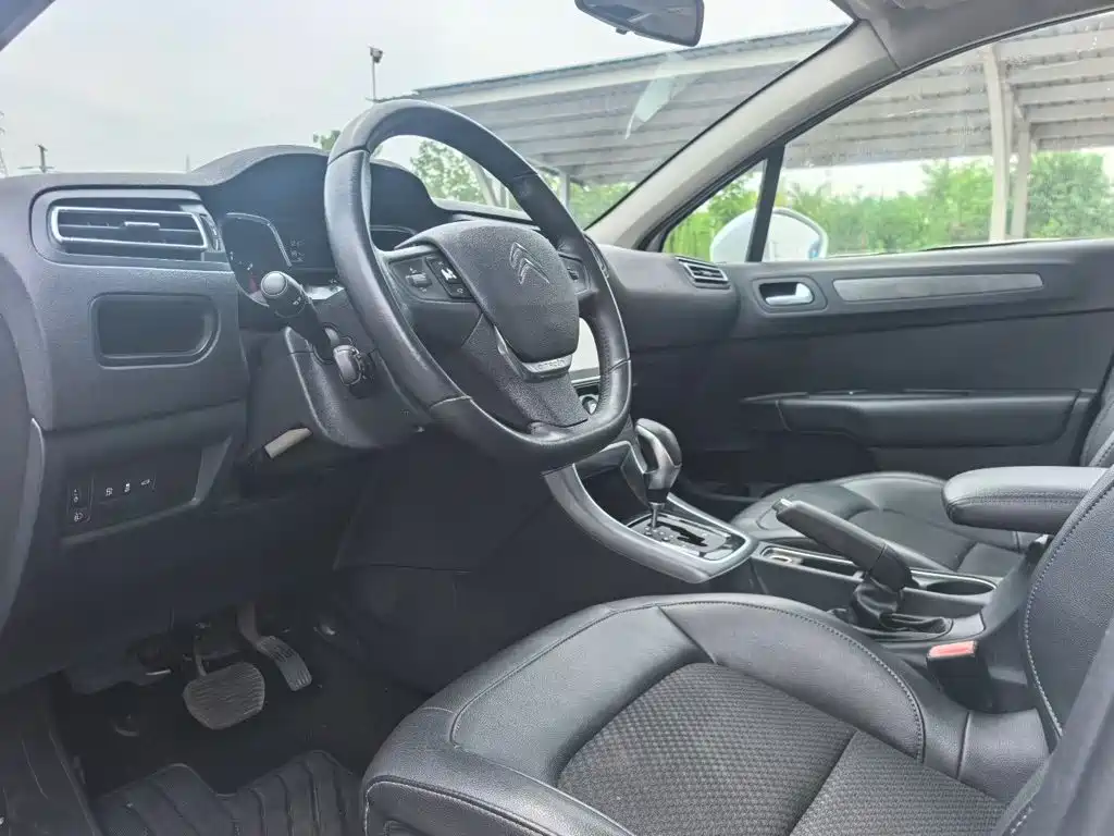 Citroen C4 — миниатюра 4