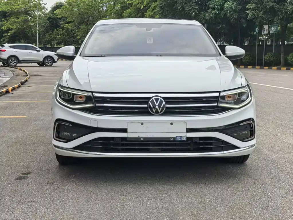 Volkswagen Bora — миниатюра 2