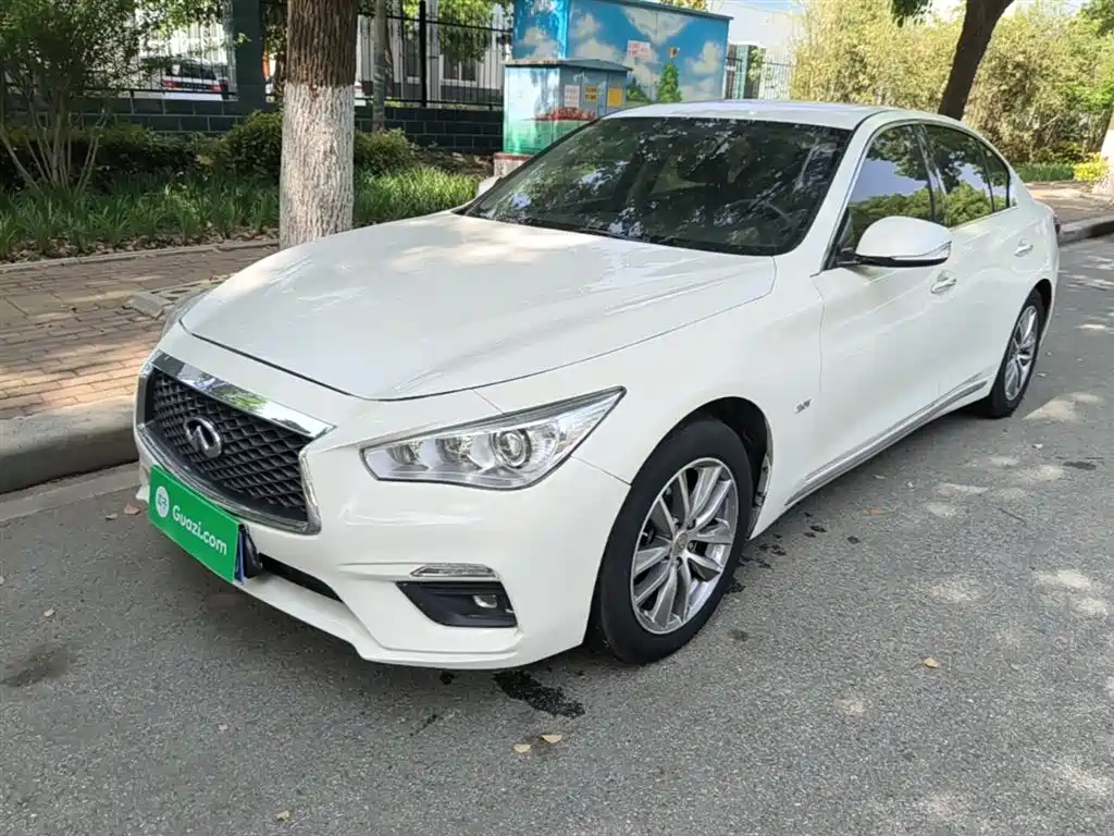 Infiniti Q50L 2023
