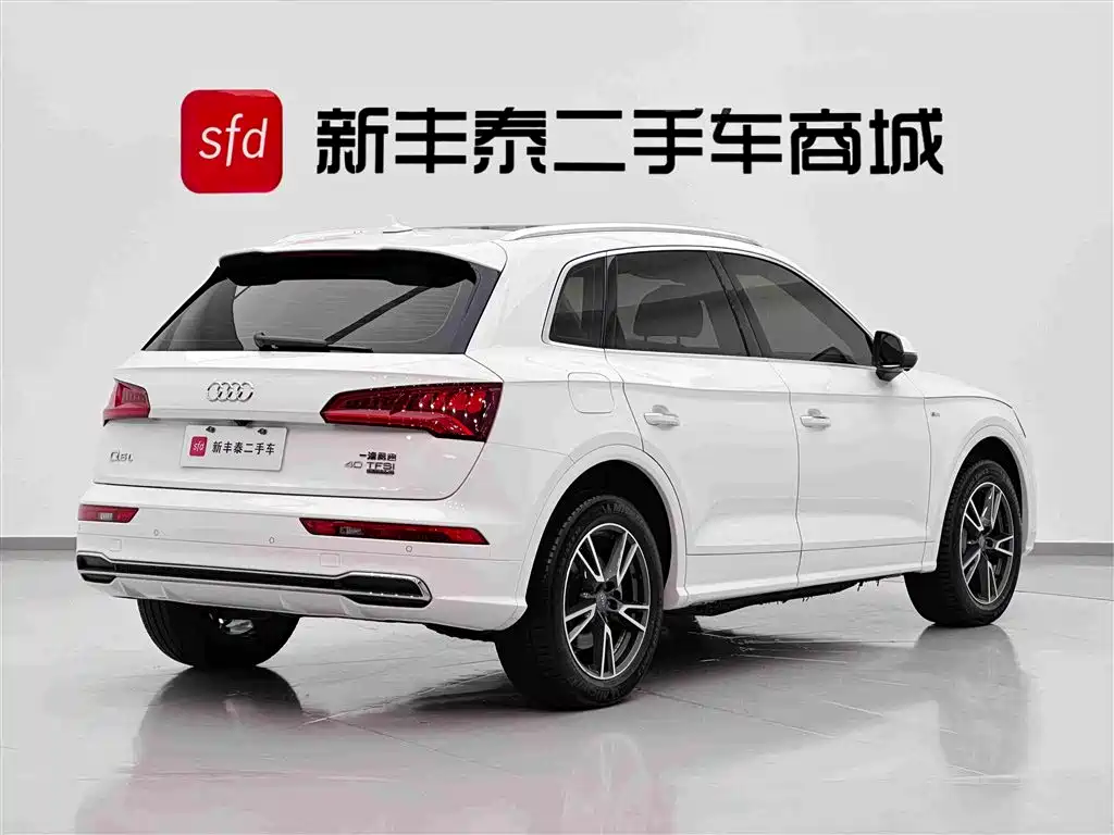 Audi Q5L — миниатюра 5