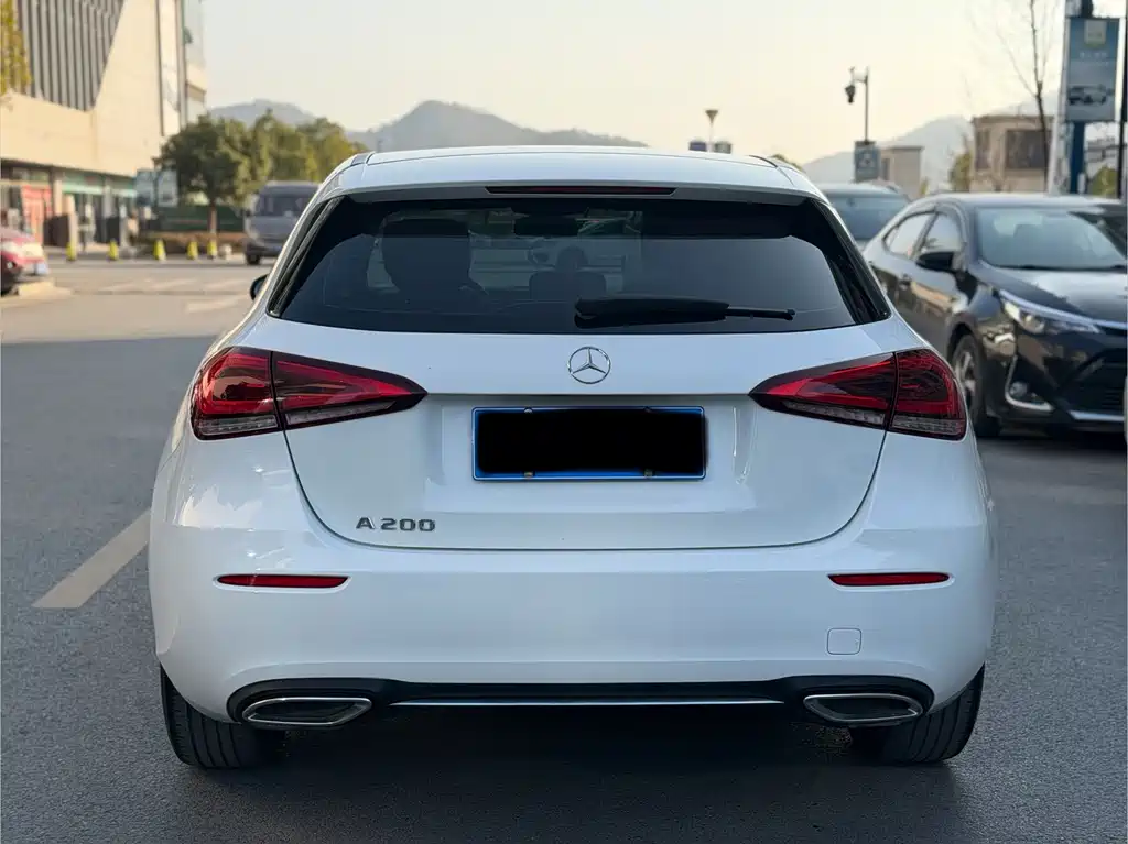 MERCEDES-BENZ A CLASS