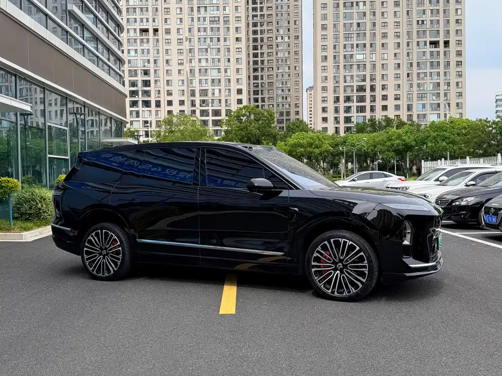 NIO ES8 — миниатюра 3