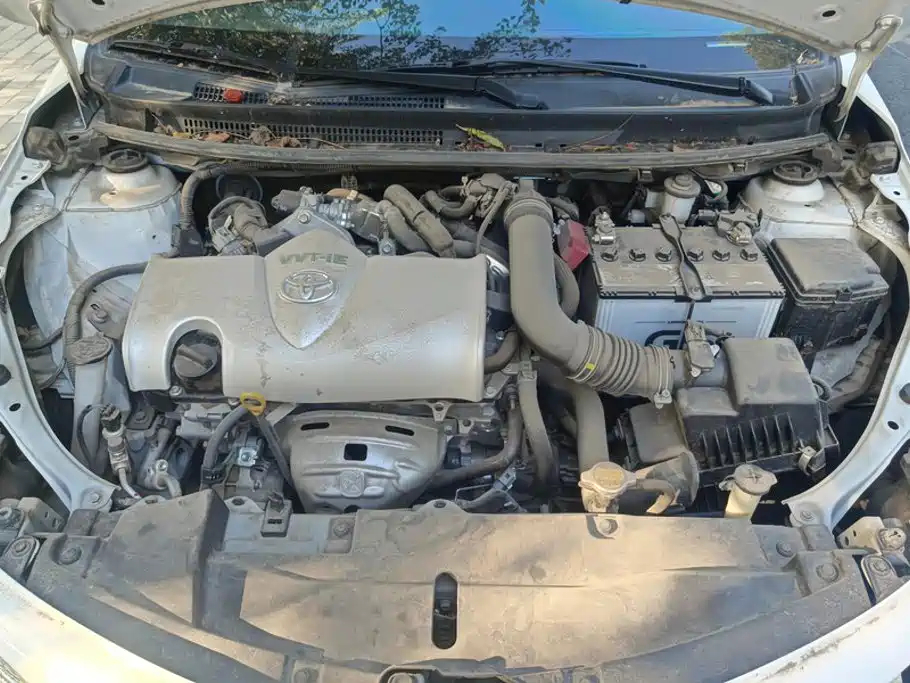 Toyota Vios FS — миниатюра 10