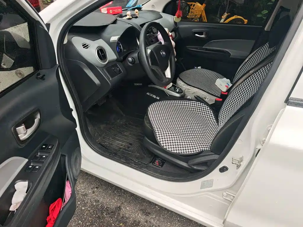 Changan Benben E-Star — миниатюра 12