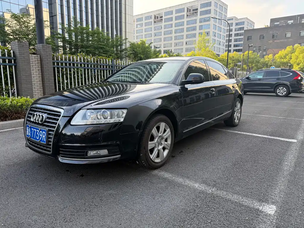 Audi A6L 2010 2.8 FSI Luxury