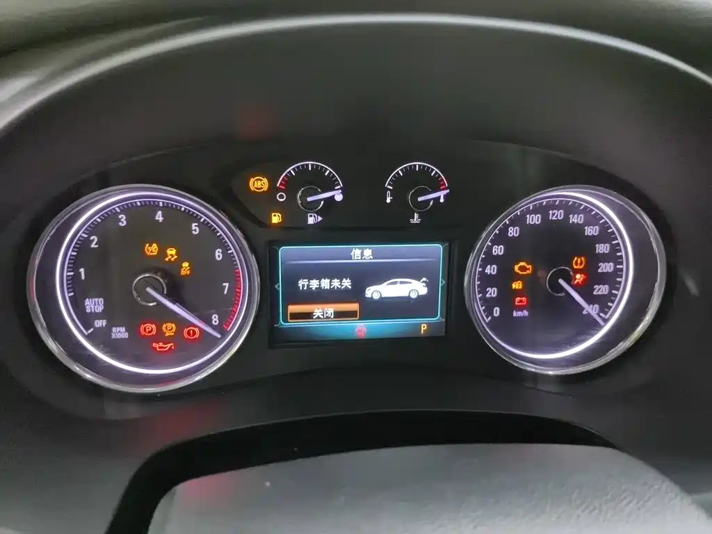 Buick LaCrosse — миниатюра 14