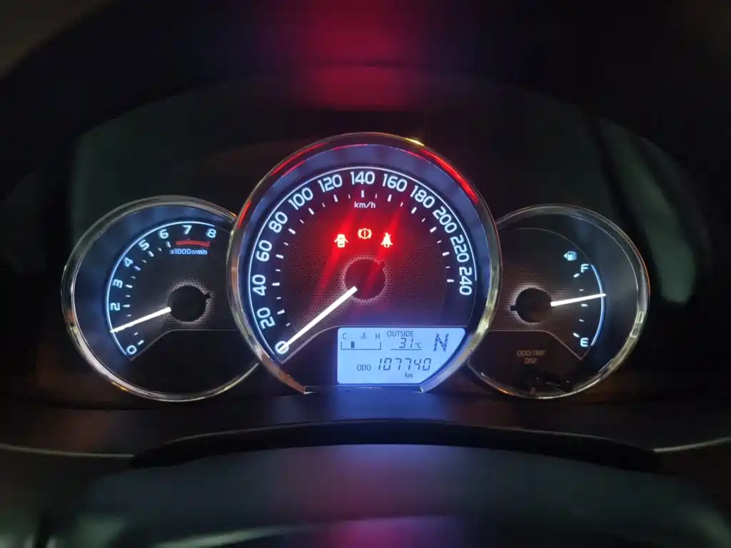 Toyota Corolla — миниатюра 12