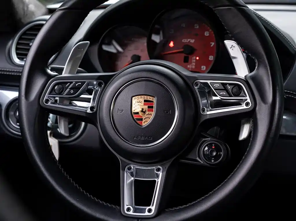 Porsche 718 2018 Cayman 2.0T