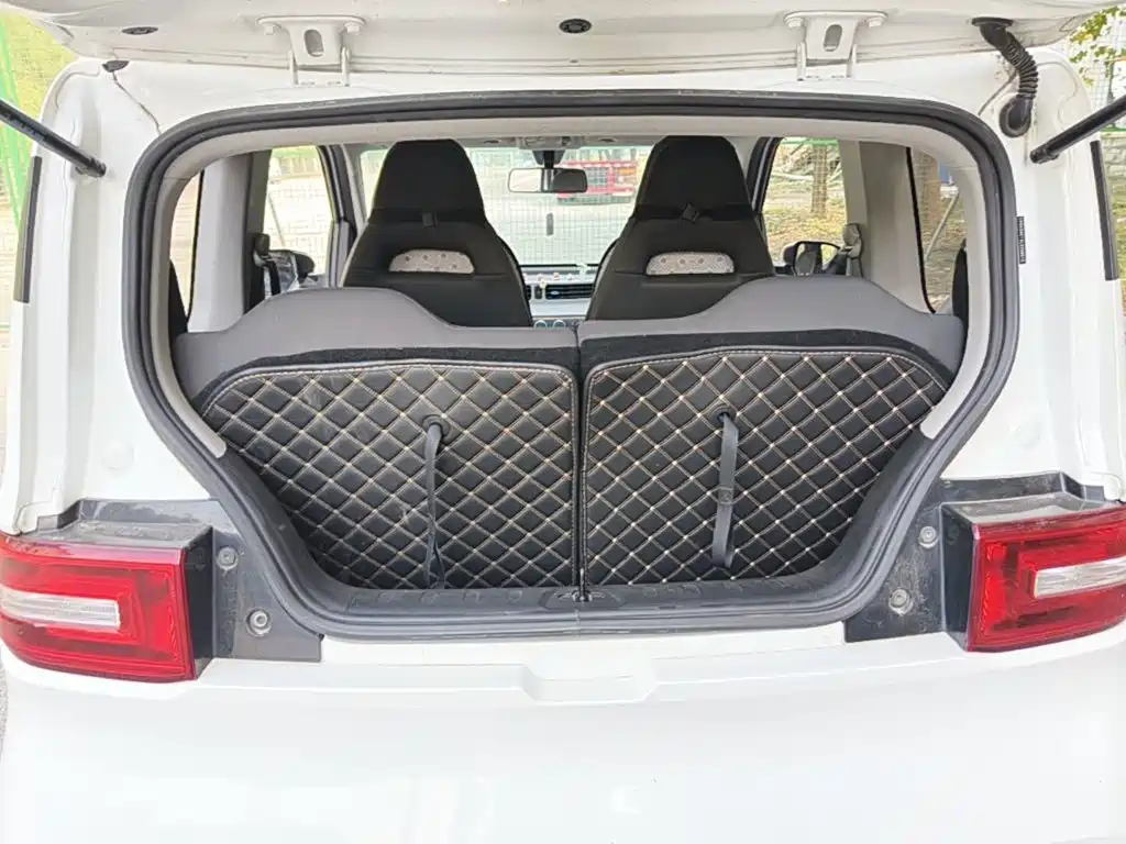 Wuling MINIEV — миниатюра 19
