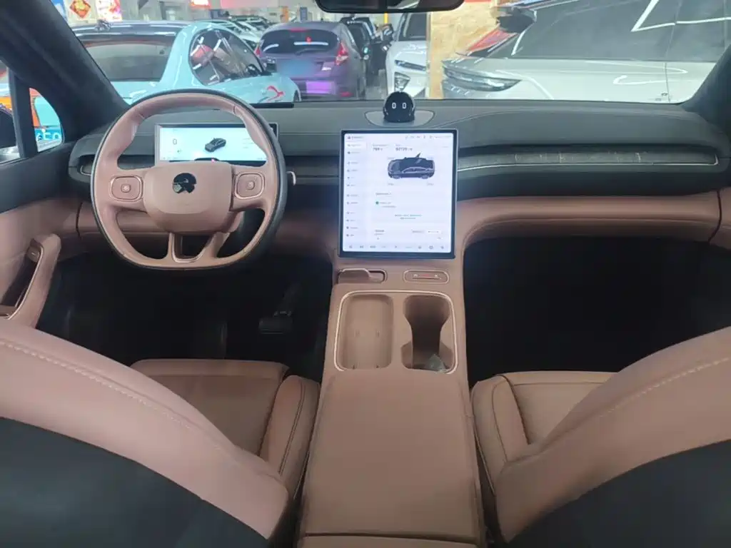 NIO EC6 — миниатюра 10