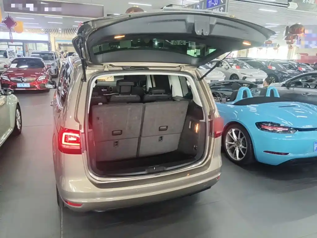 Volkswagen Sharan — миниатюра 19