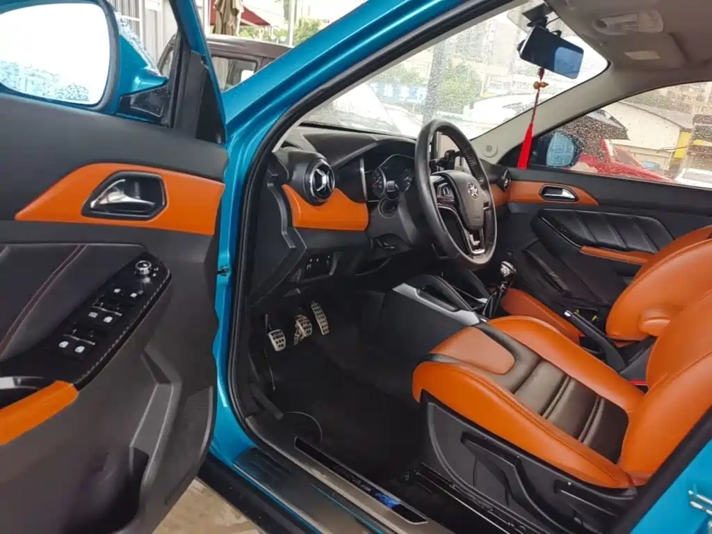 BAIC Senova X35 — миниатюра 16