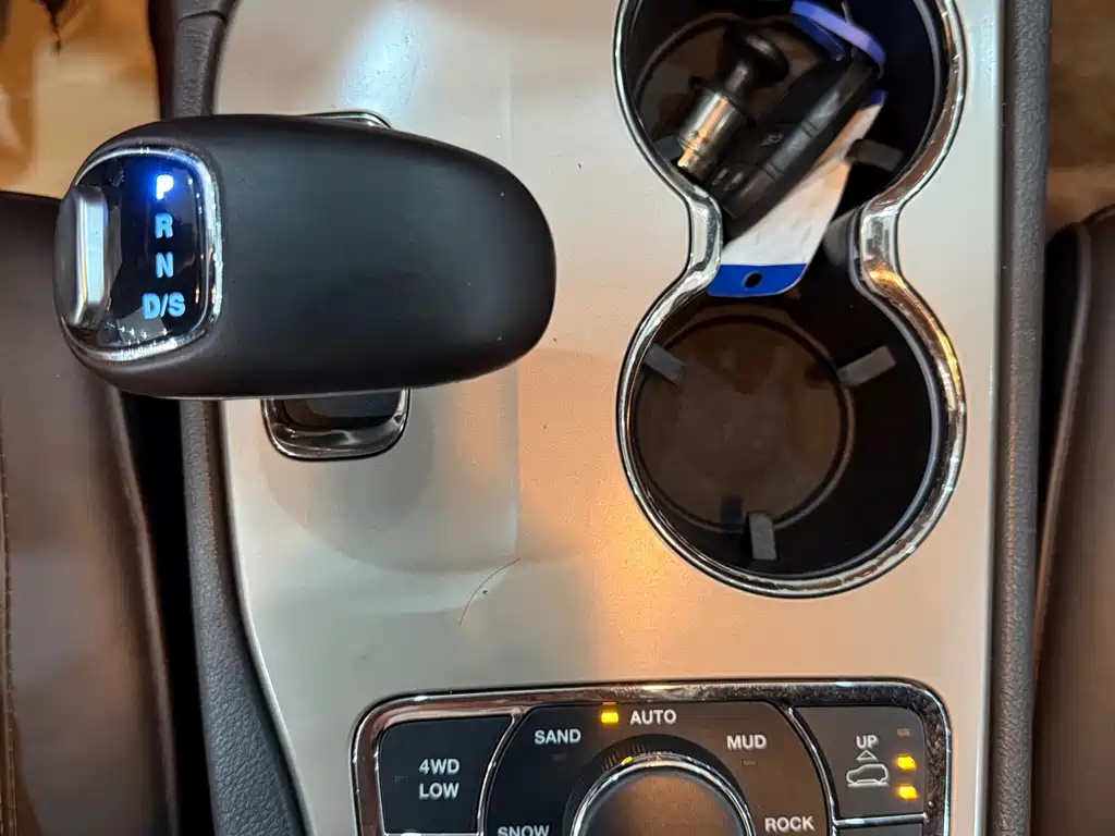 Jeep Grand Cherokee (Import) — миниатюра 6