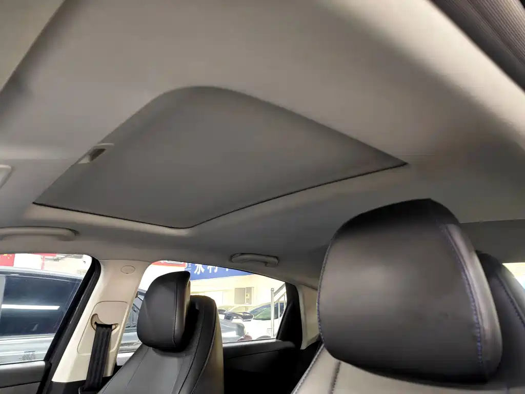 Changan Eado — миниатюра 10
