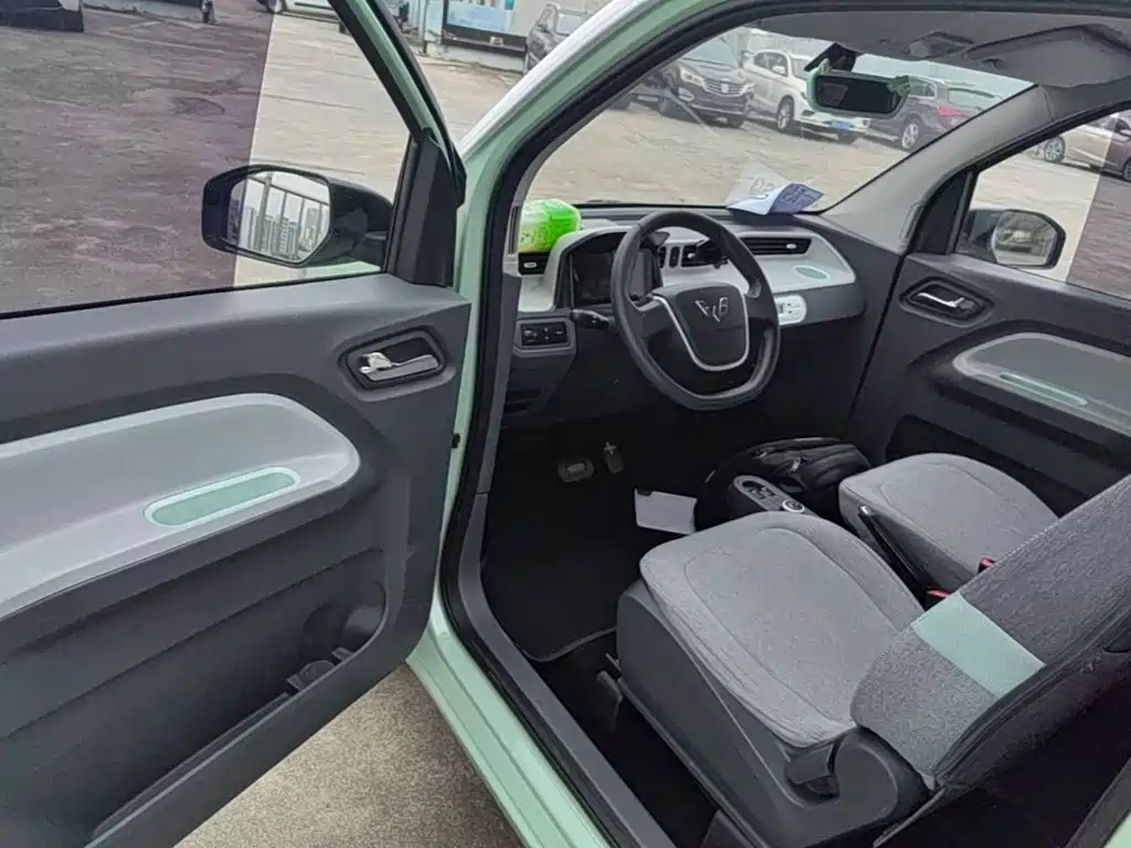 Wuling MINIEV — миниатюра 16