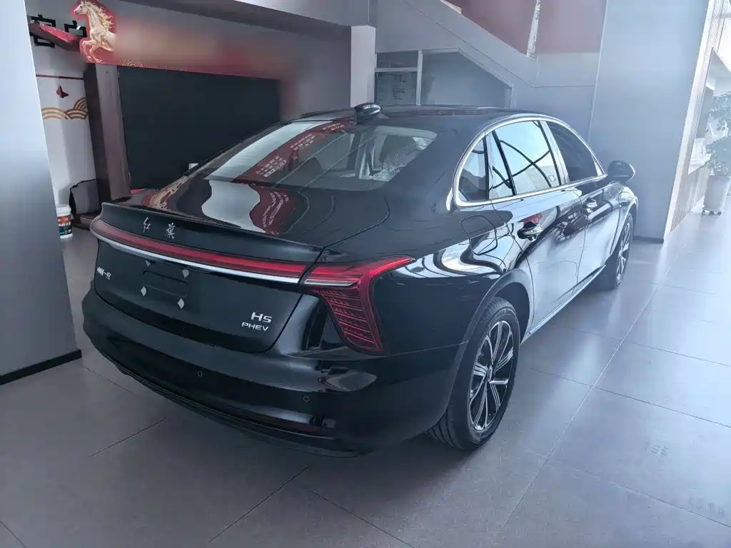 Hongqi Hongqi H5 PHEV — миниатюра 9