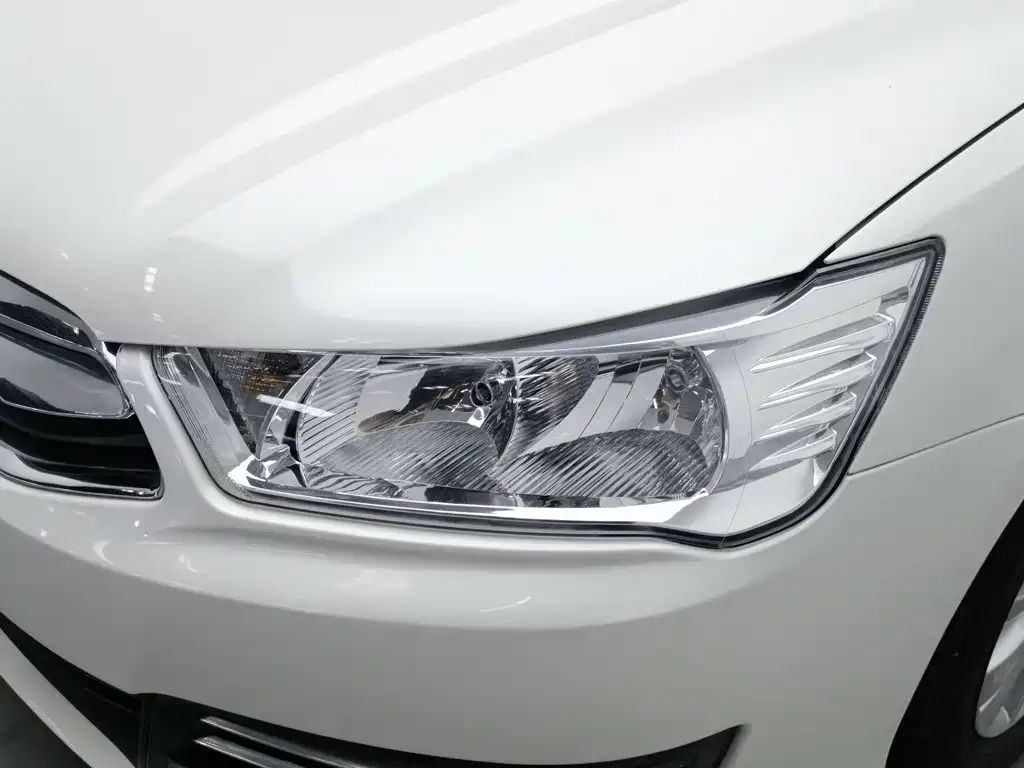 Citroen C-Quatre — миниатюра 7