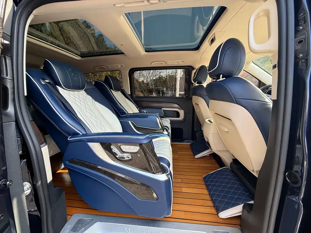 MERCEDES-BENZ V CLASS