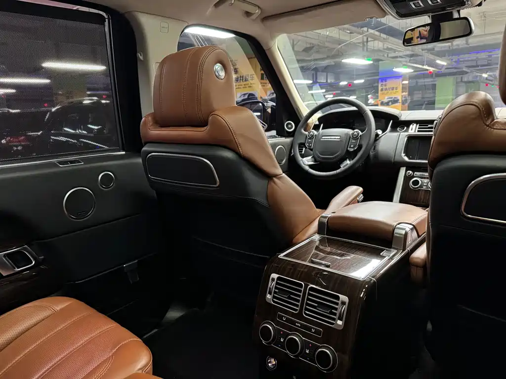 Land Rover Range Rover — миниатюра 41
