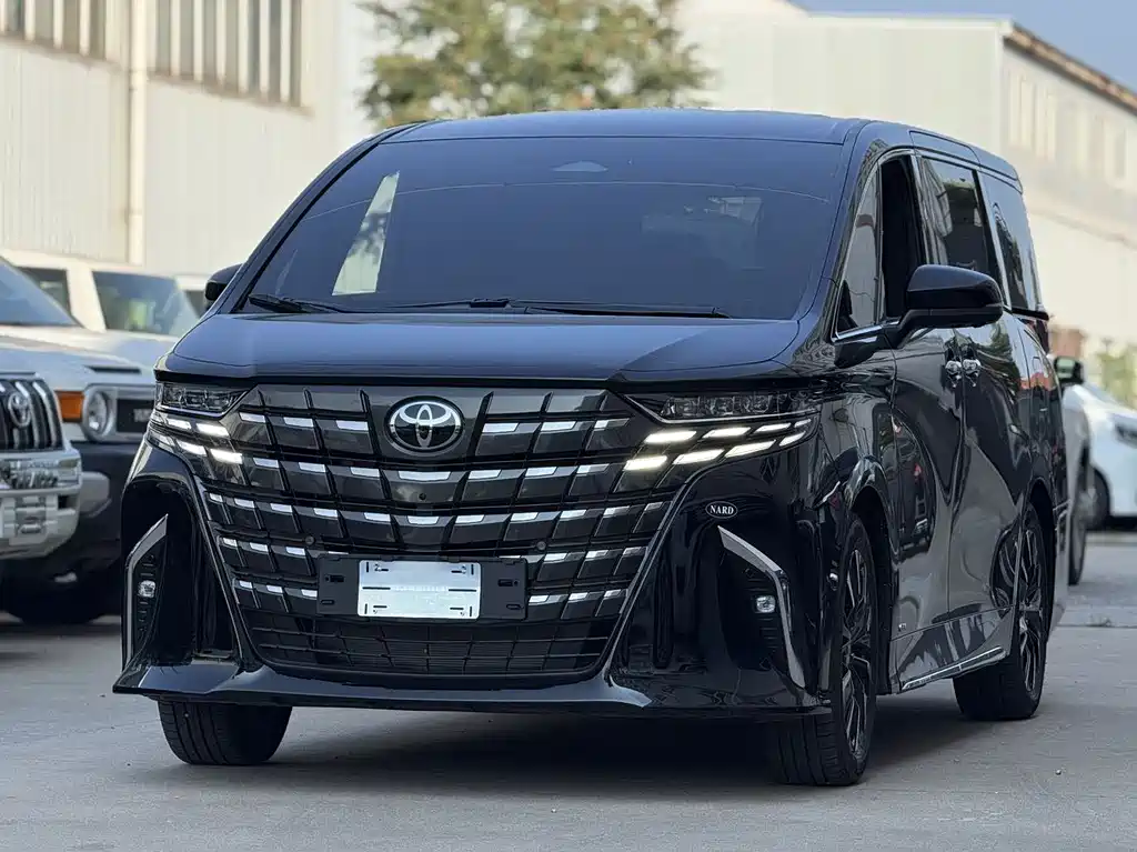 Toyota Alphard 0