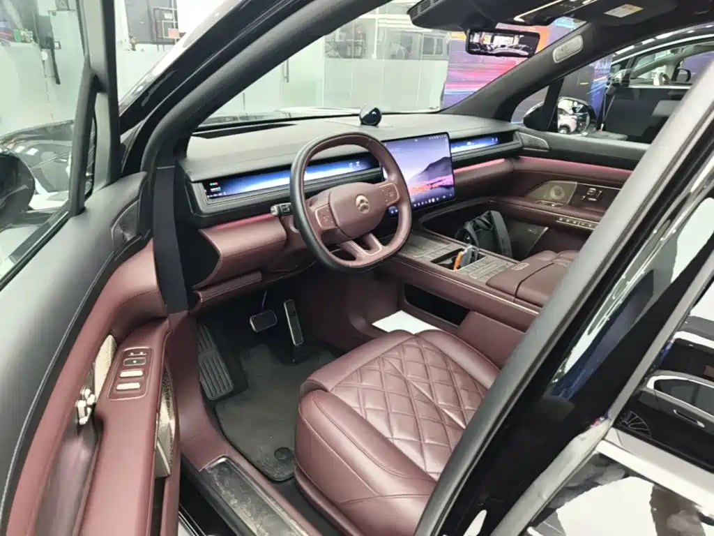 NIO ES8 — миниатюра 16