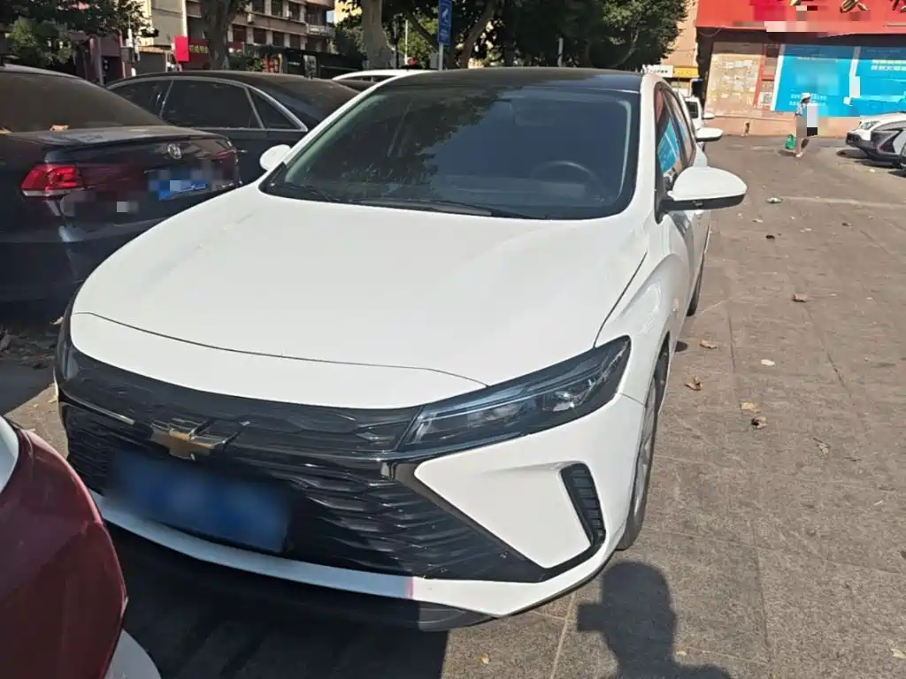 Chevrolet Monza — миниатюра 3