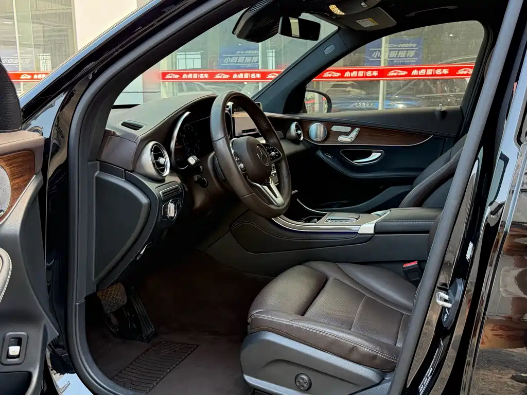 Mercedes-Benz GLC — миниатюра 4