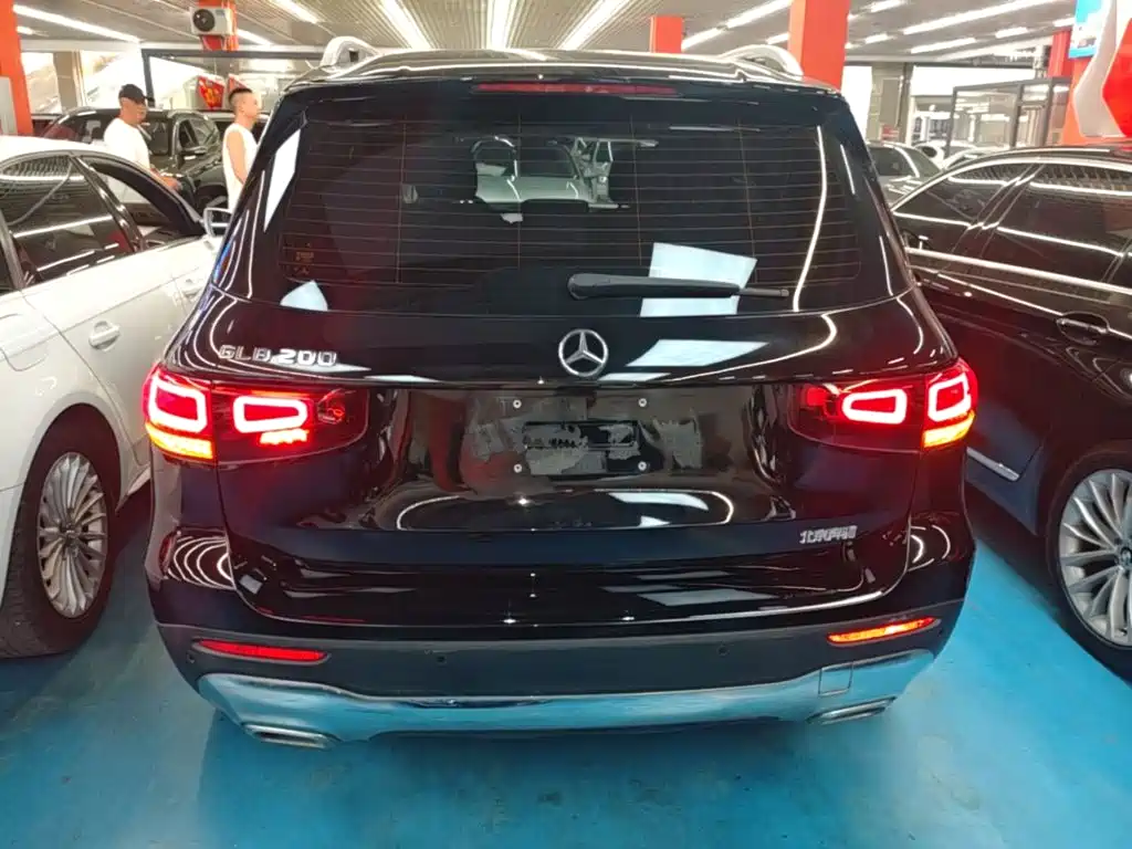 Mercedes-Benz GLB — миниатюра 6