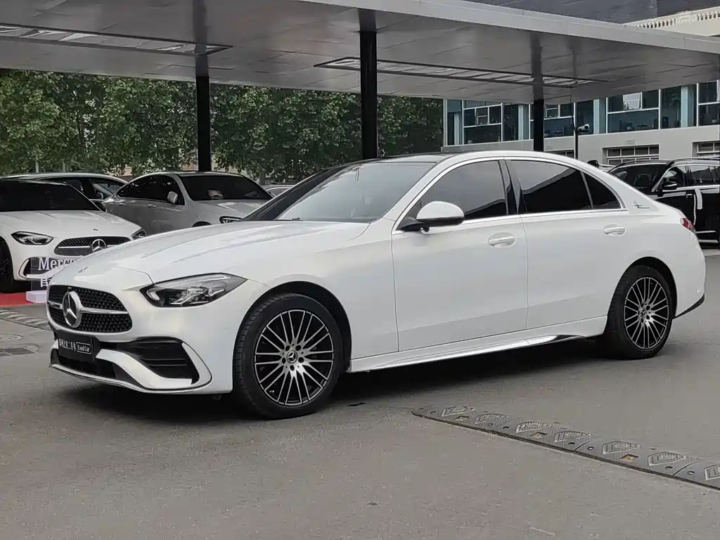 Mercedes-Benz C-Class 2022