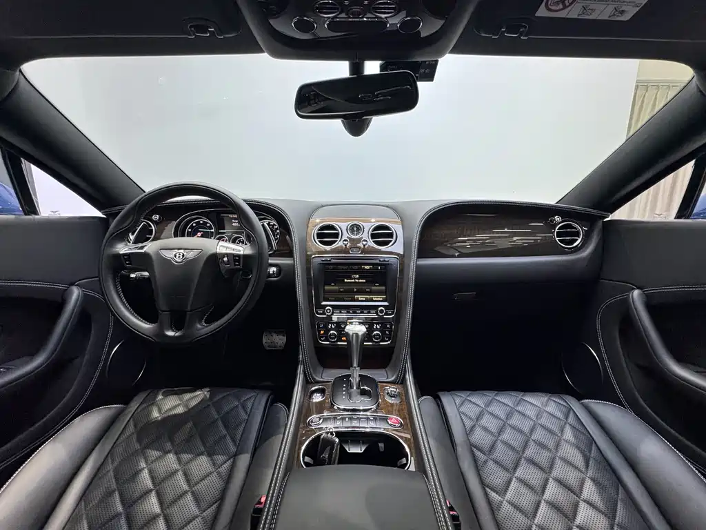 Bentley Continental — миниатюра 14