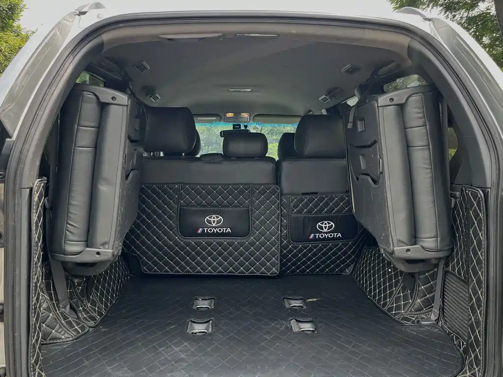 Toyota Prado (Import) — миниатюра 11