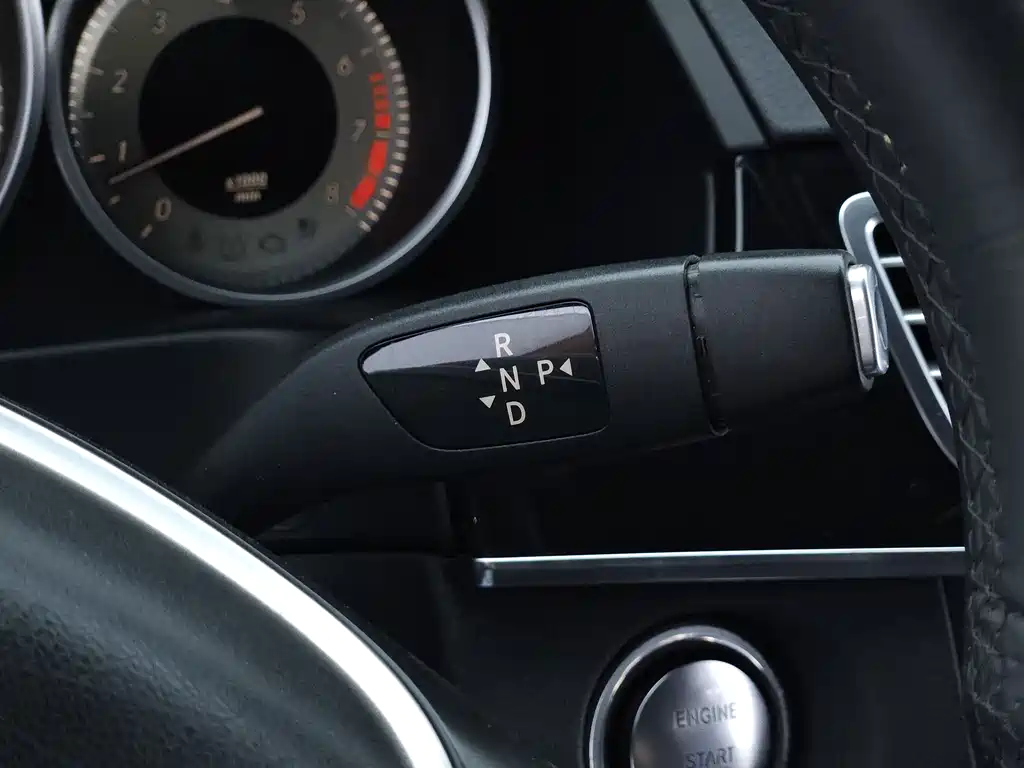 Mercedes-Benz E-Class — миниатюра 19