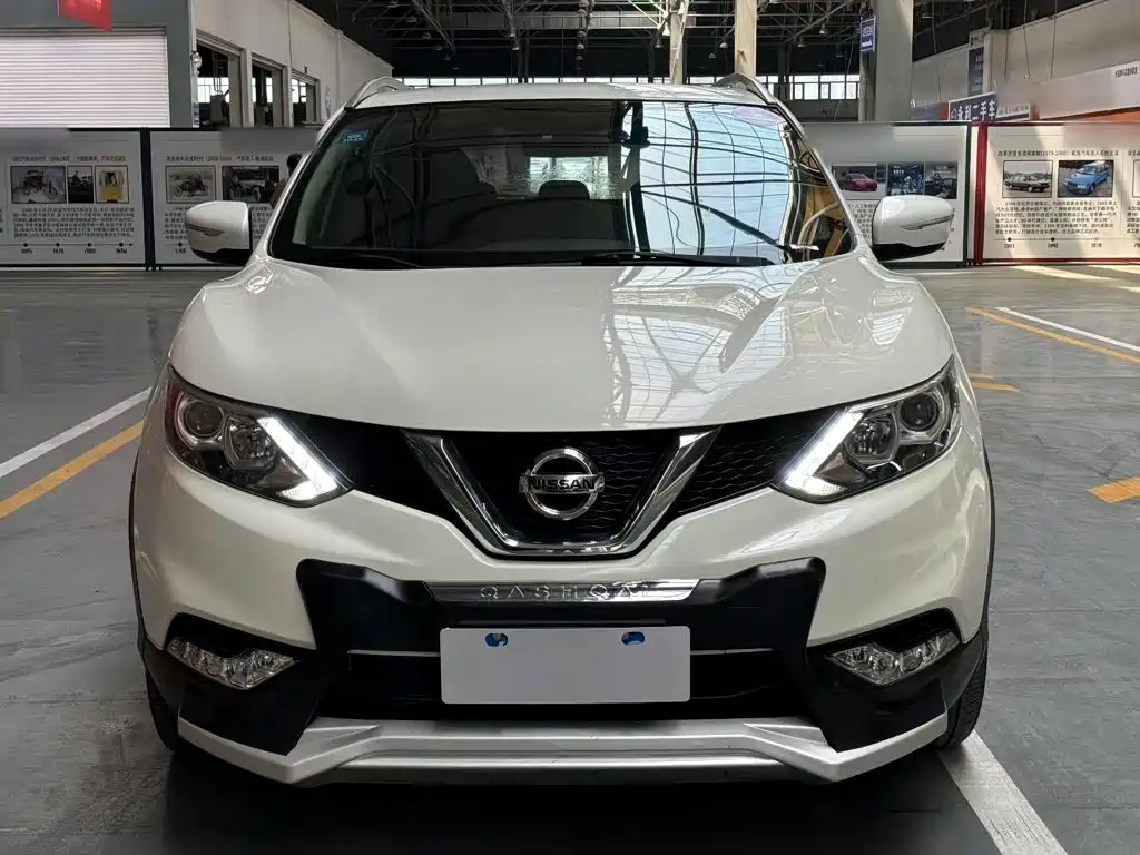 Nissan Qashqai — миниатюра 3