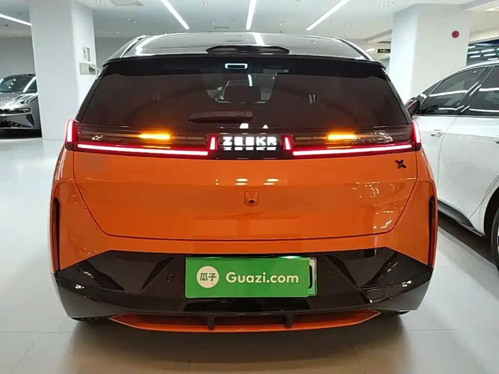 Zeekr X — миниатюра 6