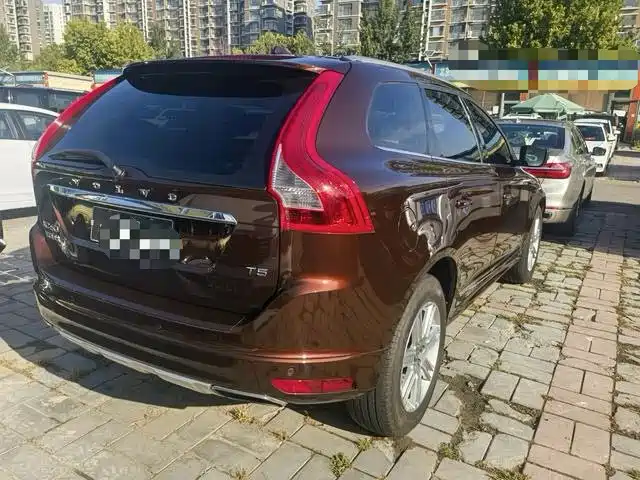 Volvo XC60 — миниатюра 5