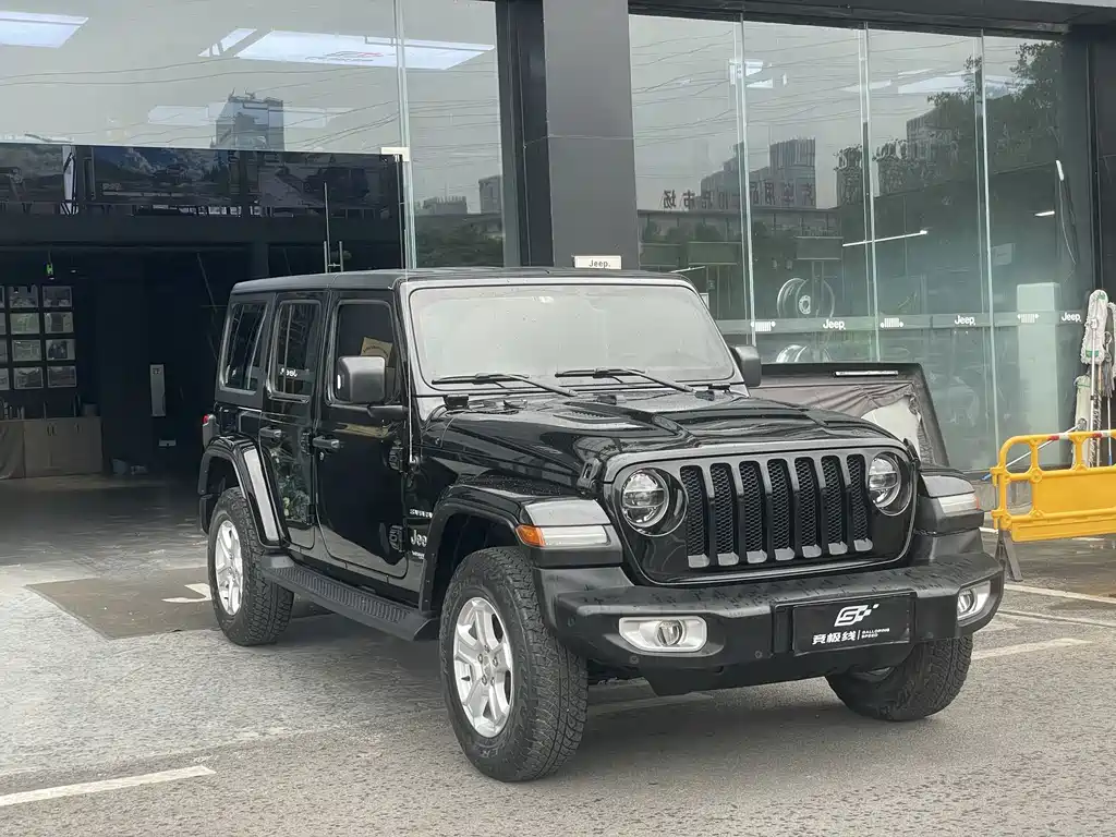 Jeep Wrangler — миниатюра 3