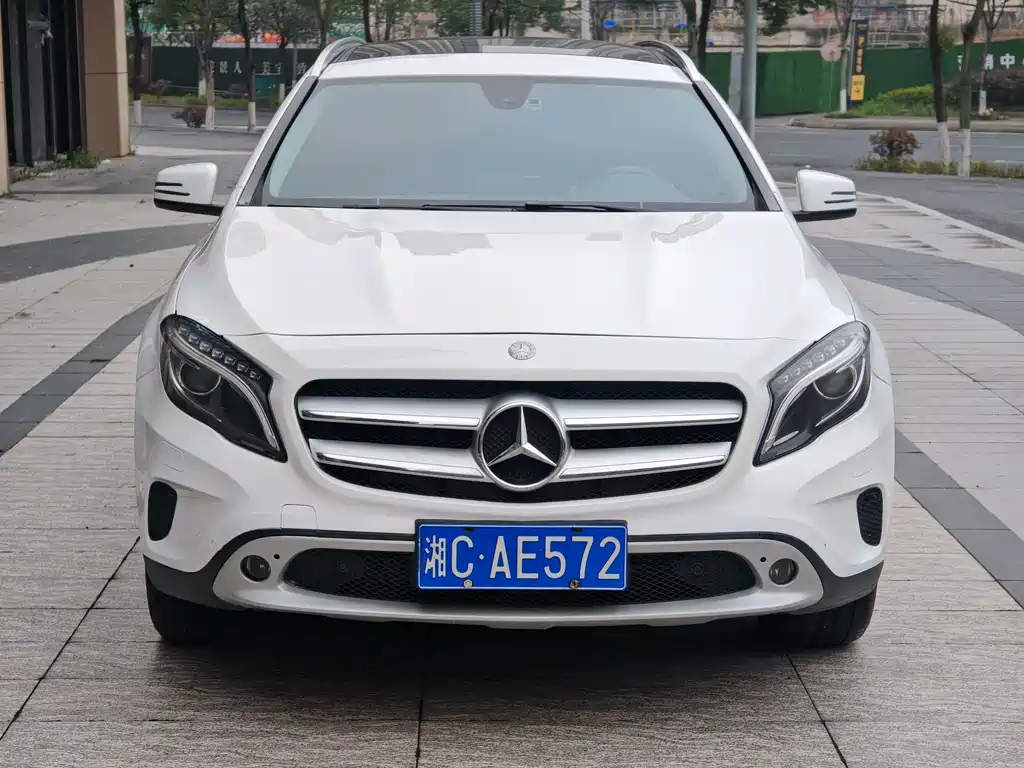 Mercedes-Benz GLA 2016 GLA 200 Fashion